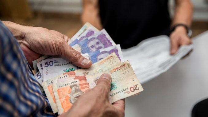 Dinero