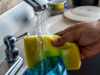 Usuarios deberán recoger agua.