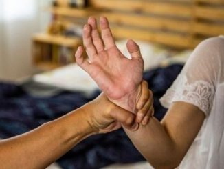El hombre habría secuestrado y abusado de la menor