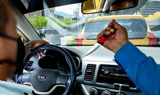 Atraco a taxista