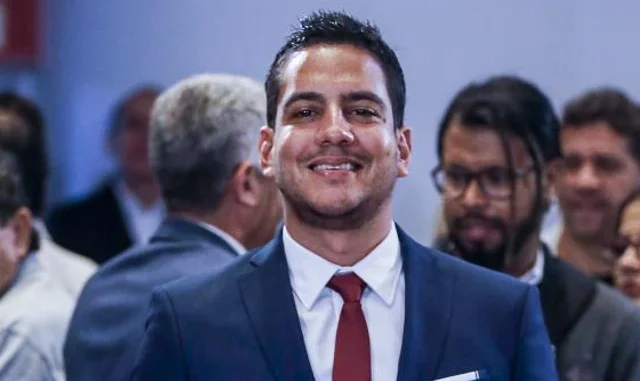 Alex Flórez