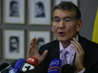 Angel-Custodio-Cabrera-ministro-de-Trabajo