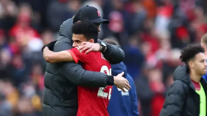 Jurgen Klopp y Luis Díaz