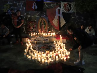 Suspenden resto de la jornada del fútbol mexicano, por violencia en estadio