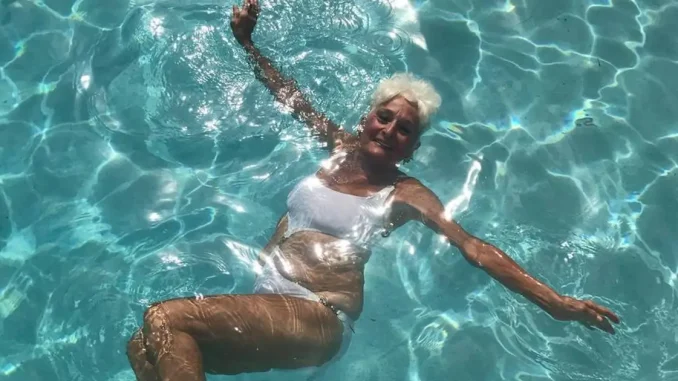 Abuela de 83 años usa Tinder y ha tenido más de 50 citas