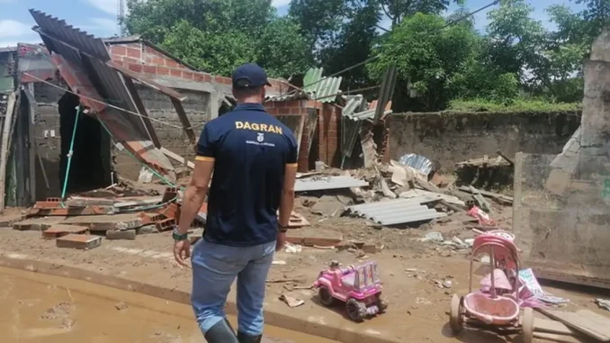 Deslizamiento-Taraza