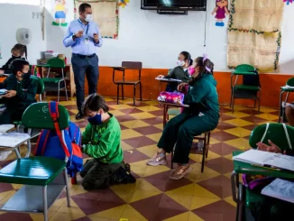 Tapabocas-en-entornos-escolares