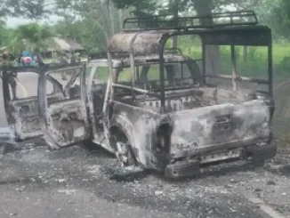 Quema de carros, camiones, transporte