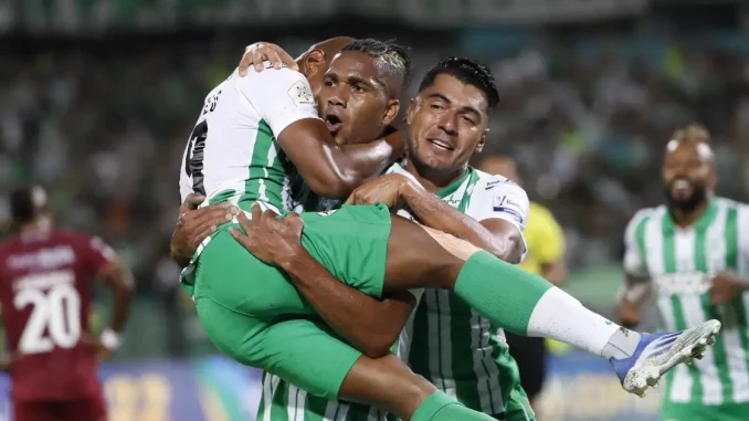 Yerson Cadelo, Danovis Banguero y Jefferson Duque