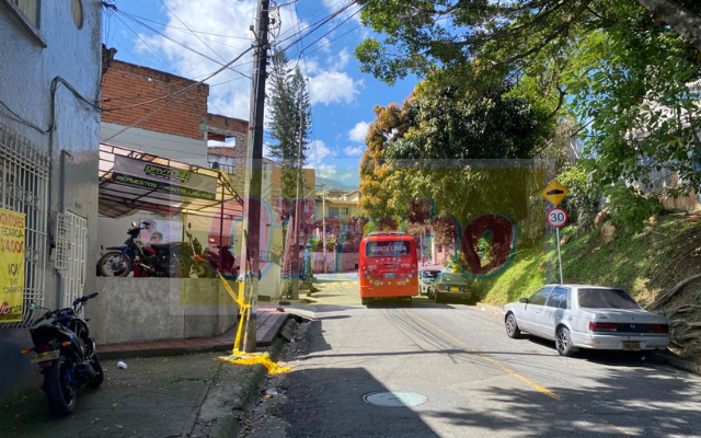 Punto donde fue asesinado el influencer Duván Stiven Agudelo Plaza. / FOTO: ANDRÉS OSORIO.