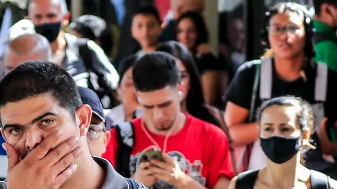 Así vuelve a ser obligatorio el tapabocas