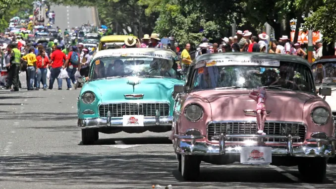 Autos Clásicos y Antiguos