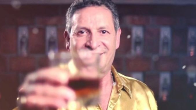 Darío Gómez en uno de sus videos.
