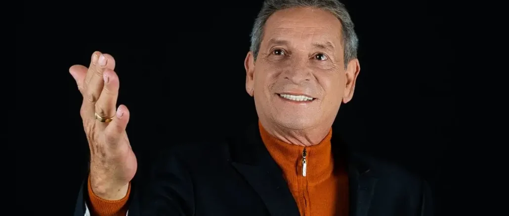 El-cantante-Dario-Gomez