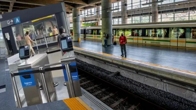 Hombre desnudo, Metro de Medellín, orden público, viral, video, Q’Hubo Medellín