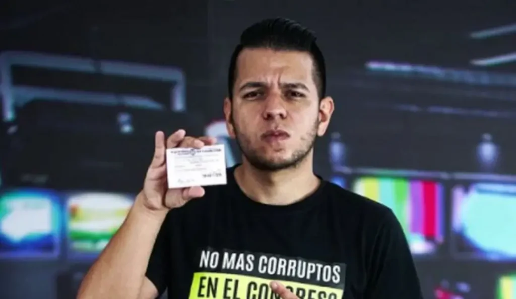 Jonathan-Ferney-Pulido-senador