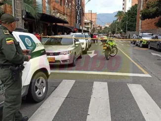 El hombre fue llevado a un centro médico