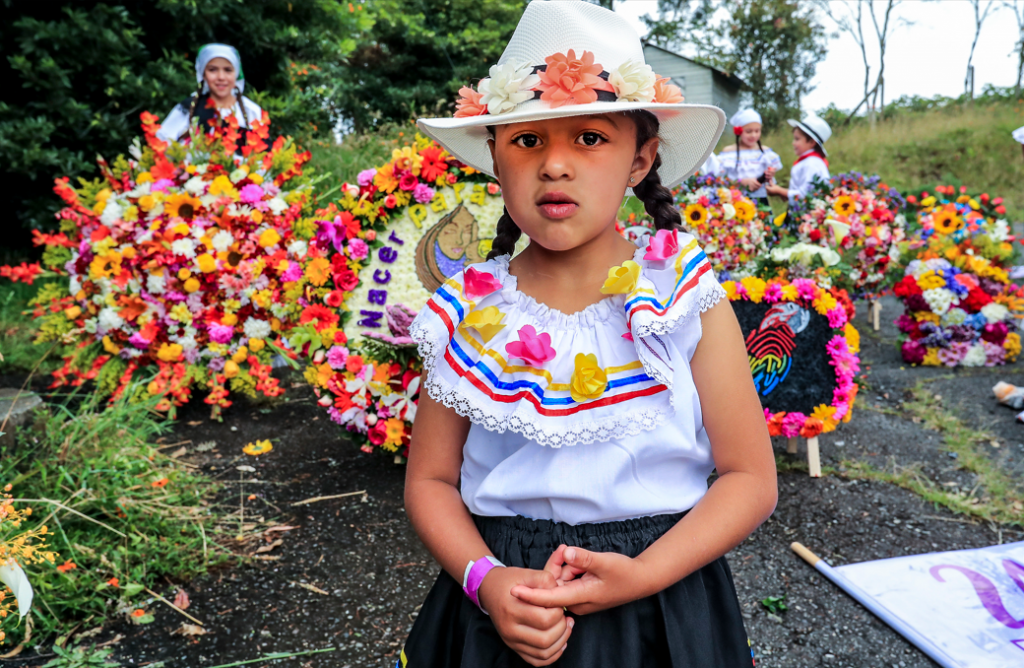 Los trajes típicos de campesinas fueron protagonistas. / FOTO: JAIME PÉREZ. 