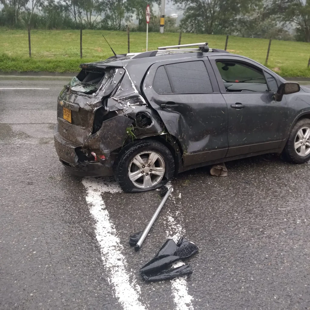 Accidente-de-transito-Bello-Hatillo-3