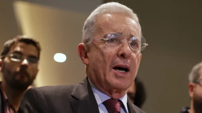 Alvaro-Uribe-critica-la-reforma-tributaria-de-Gustavo-Petro