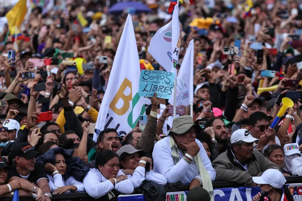 Asistentes-a-la-posesion-del-presidente-Petro