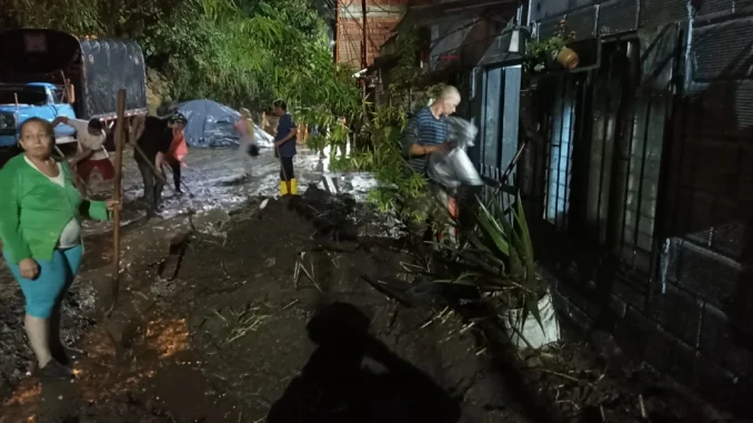 Deslizamiento El Salado en Envigado