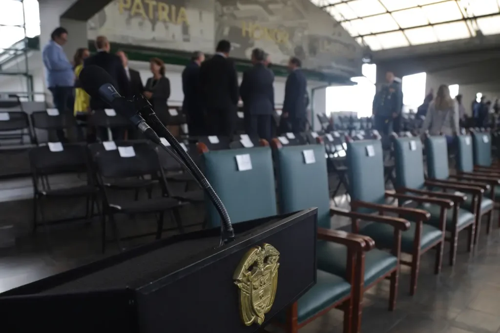 El-desplante-del-presidente-Petro-a-las-Fuerzas-Militares