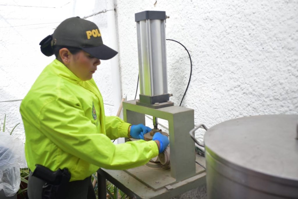 Los hallazgos de los 11 allanamientos realizados por las autoridades. /FOTOS: POLICÍA