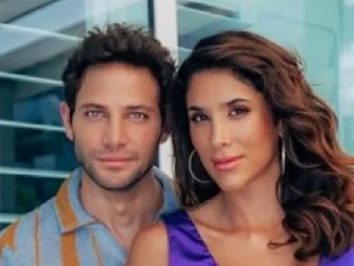 Daniela Ospina le dio el sí a Gabriel Coronel con el mar de testigo