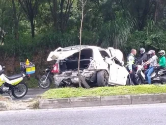 Accidente-en-la-via-al-túnel-de-occidente-1