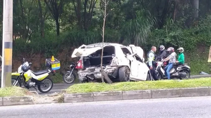 Accidente-en-la-via-al-túnel-de-occidente-1