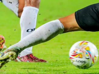Conozca los futbolistas que más billete reciben.