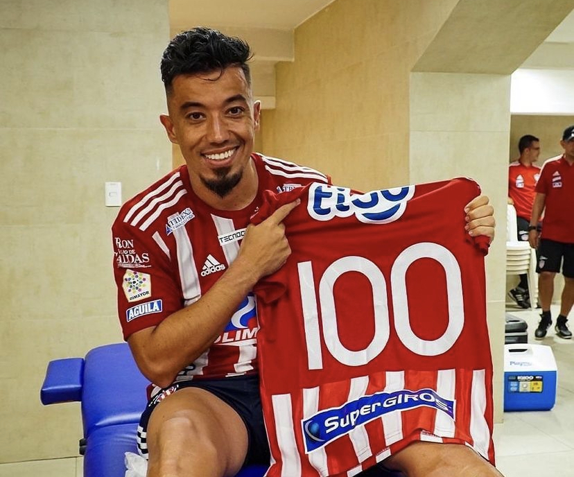 Uribe es uno de los futbolista que se ha caracterizado por marcar constantemente goles.