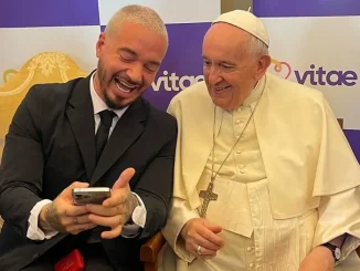 J-Balvin-con-el-papa