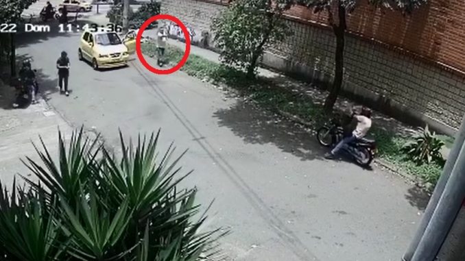 El señalado ladrón murió en el sitio.
