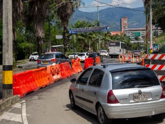 Los cierres viales están en diferentes partes de Medellín.