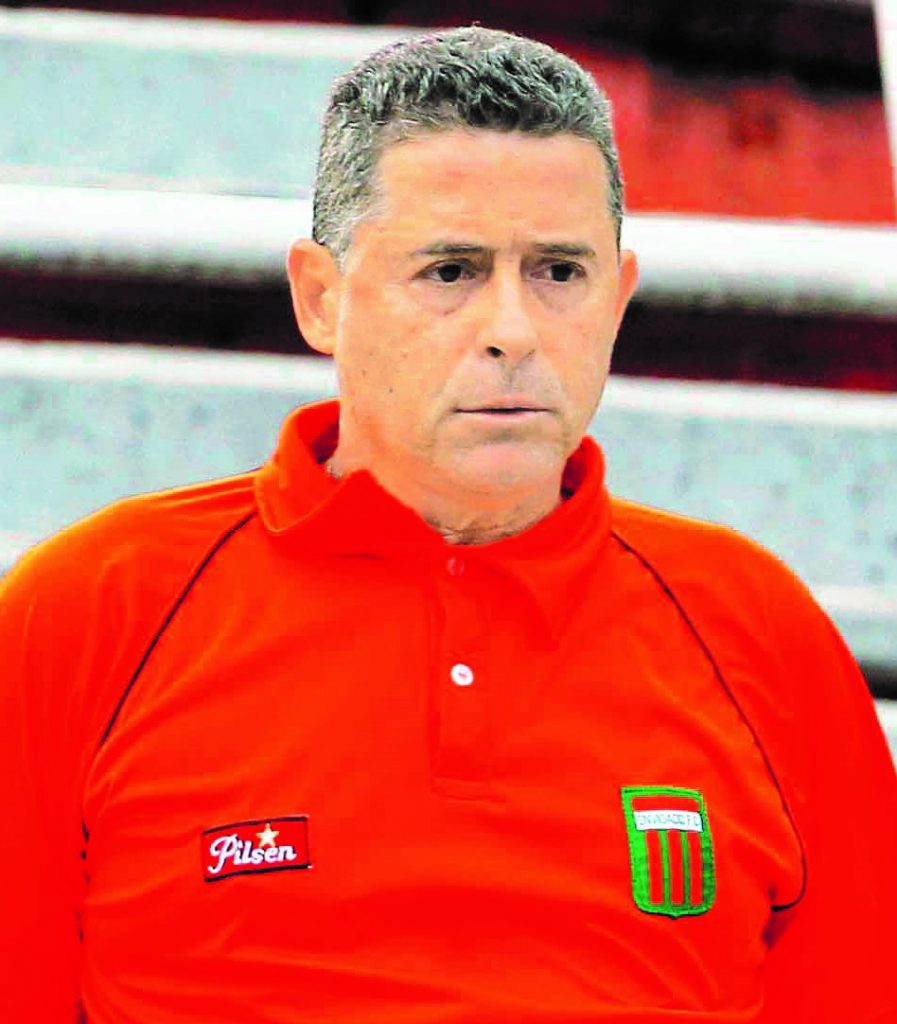 Descripción: Liga Postobón I, partido Envigado Fútbol Club vs Patriotas estadio Polideportivo Sur (Fecha: 6). Personajes: Pedro Sarmiento. Fecha de evento: 03/03/2012. Foto: Jaime Pérez Munévar