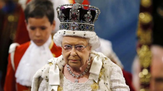 Reina Isabel II.