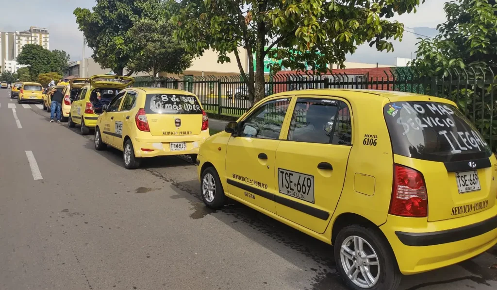 Taxistas-protesta-Medellin-2