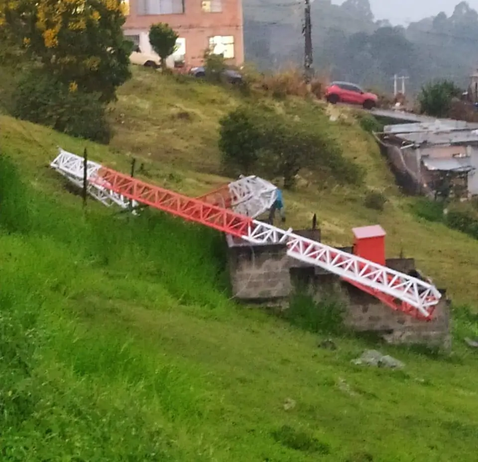 Antena-caida-San-Cristobal