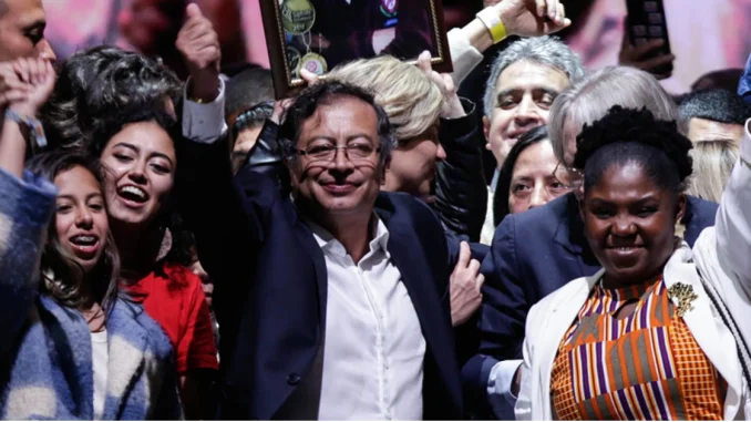 En redes sociales han criticado los gastos exagerados de la presidencia de Petro, que llegó al poder con la promesa de un gobierno 'austero'.