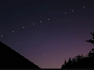 Las extrañas luces en el cielo en Cali fueron captadas por vecinos del sector
