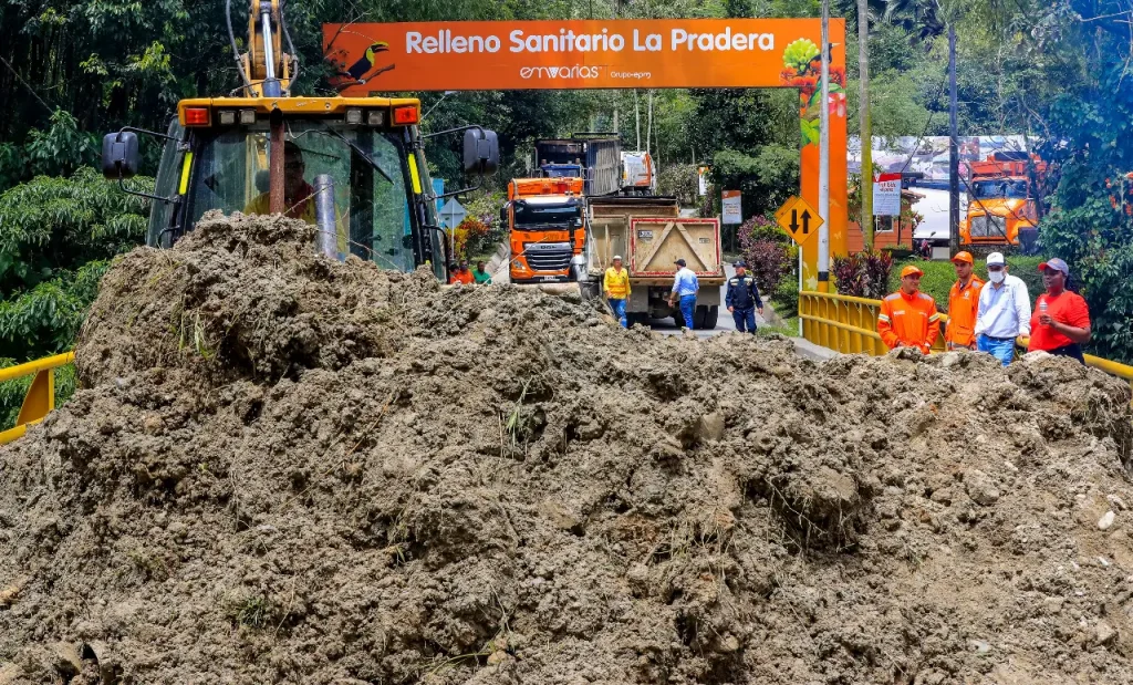 Protesta-en-relleno-sanitario-La-Pradera-1