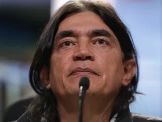 Senador-Gustavo-Bolivar