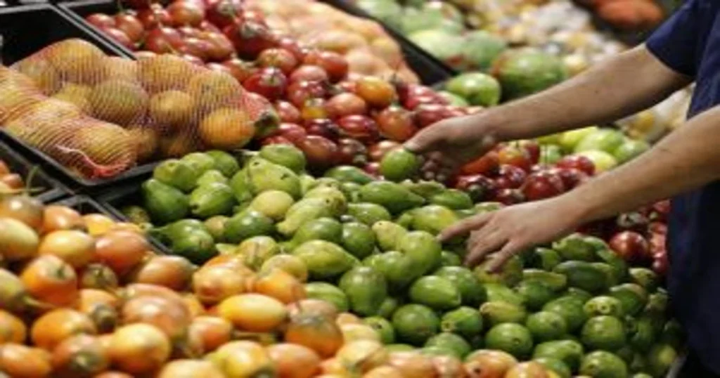 Los alimentos fueron los que más jalonaron el aumento de la inflación. /FOTO: ARCHIVO QHUBO 