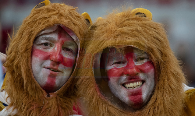 Hinchas inglaterra