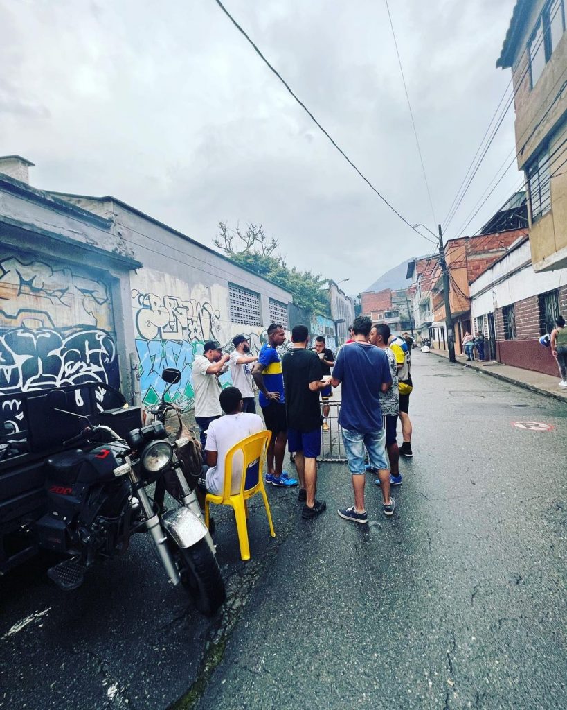 Sebastián Villa en Bello. / FOTO: INSTAGRAM. 