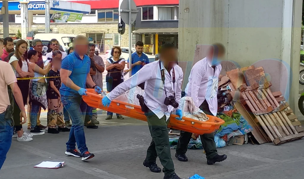 Medicina Legal determinará las causas de la muerte de la adulta mayor.