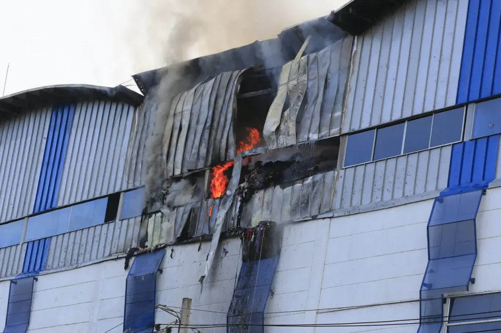 Incendio-La-Estrella-2