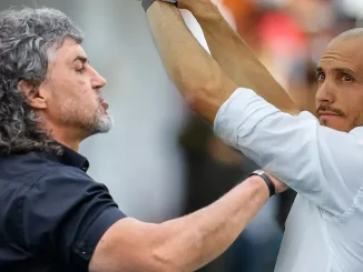 Fútbol. Leonel Álvarez y David González